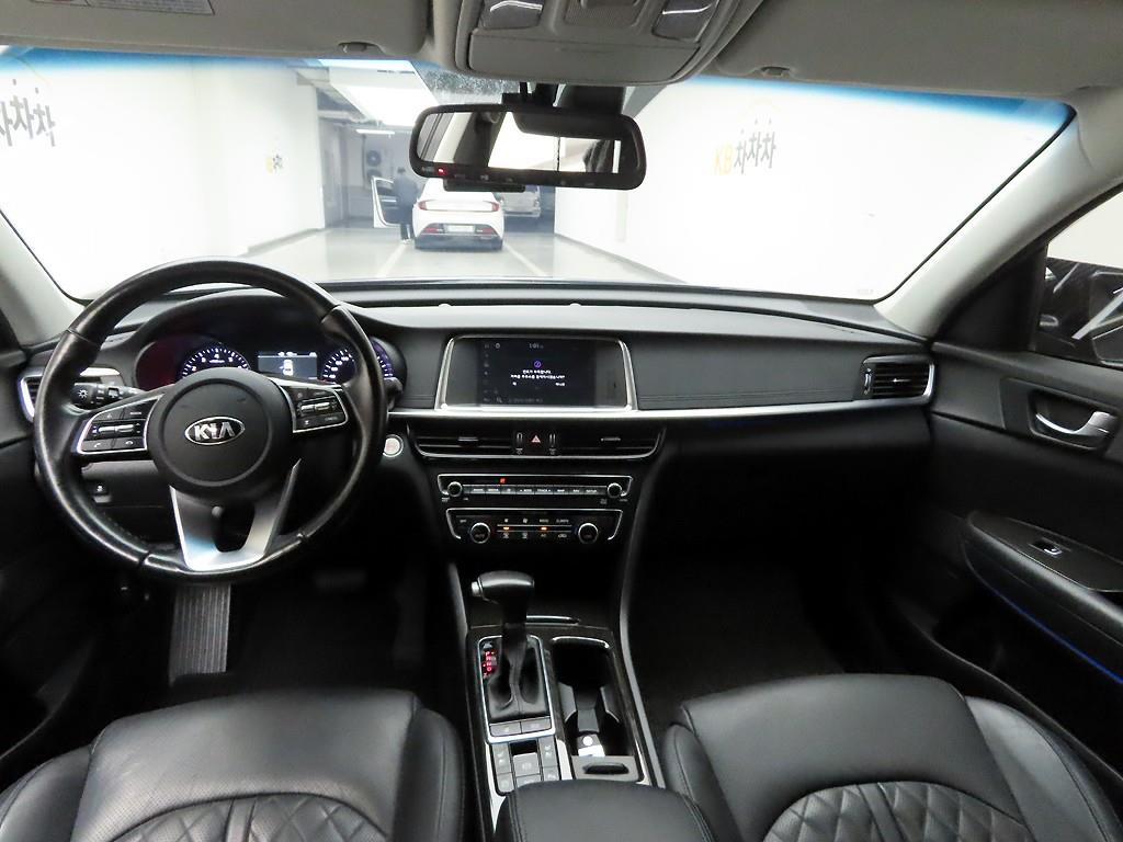 KIA K5 - Vista 7