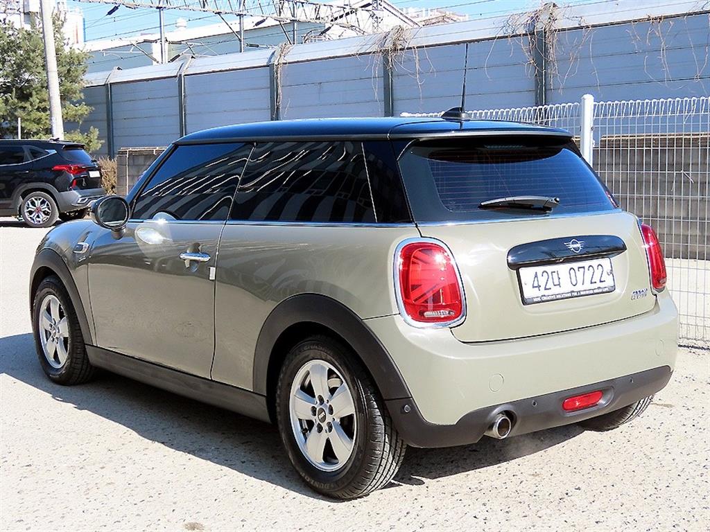 Mini Cooper - Vista 3