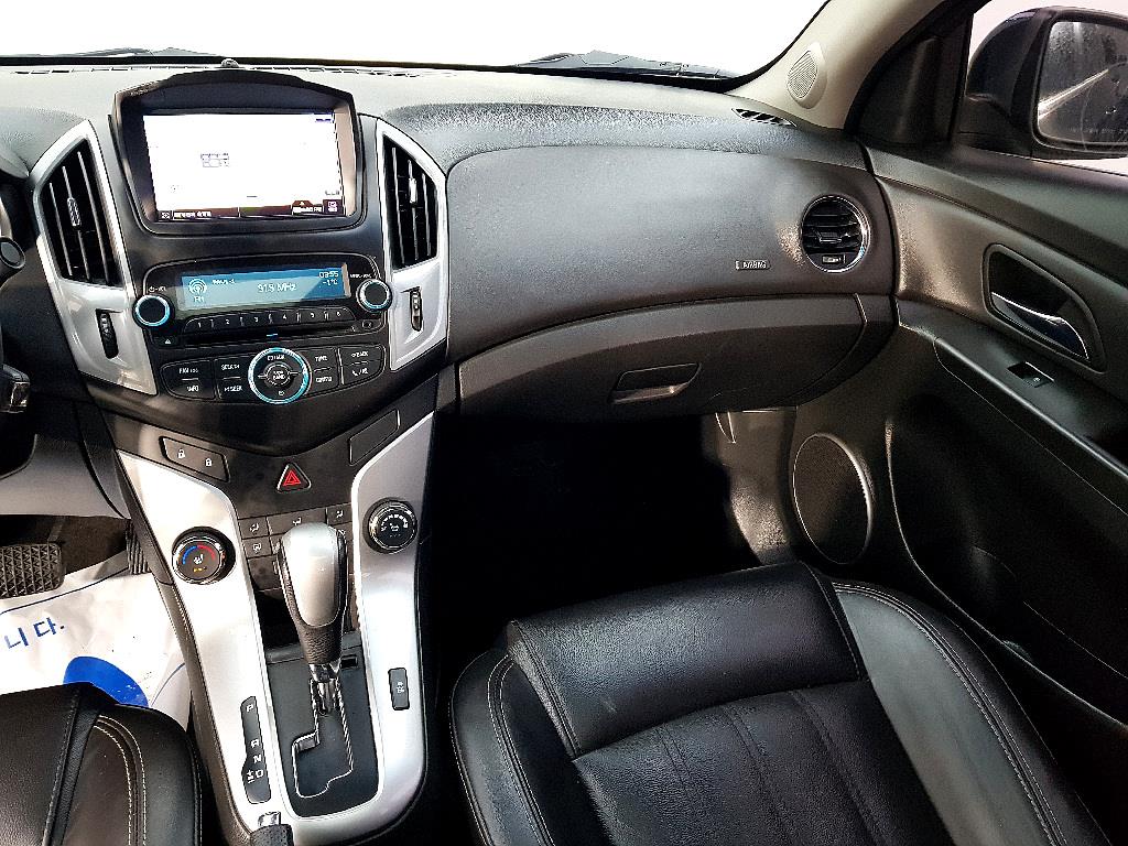 Chevrolet Cruise - Vista 10