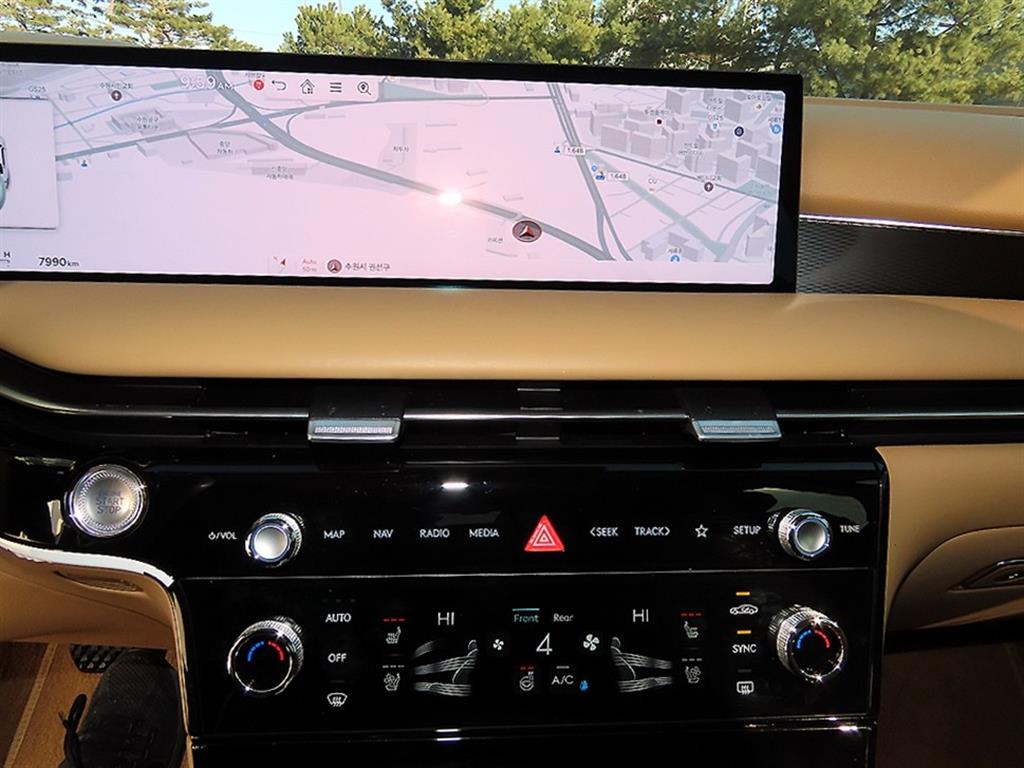 Genesis G80 2025 Blanco - Importación desde Corea - HF Imports Iquique - Foto 13