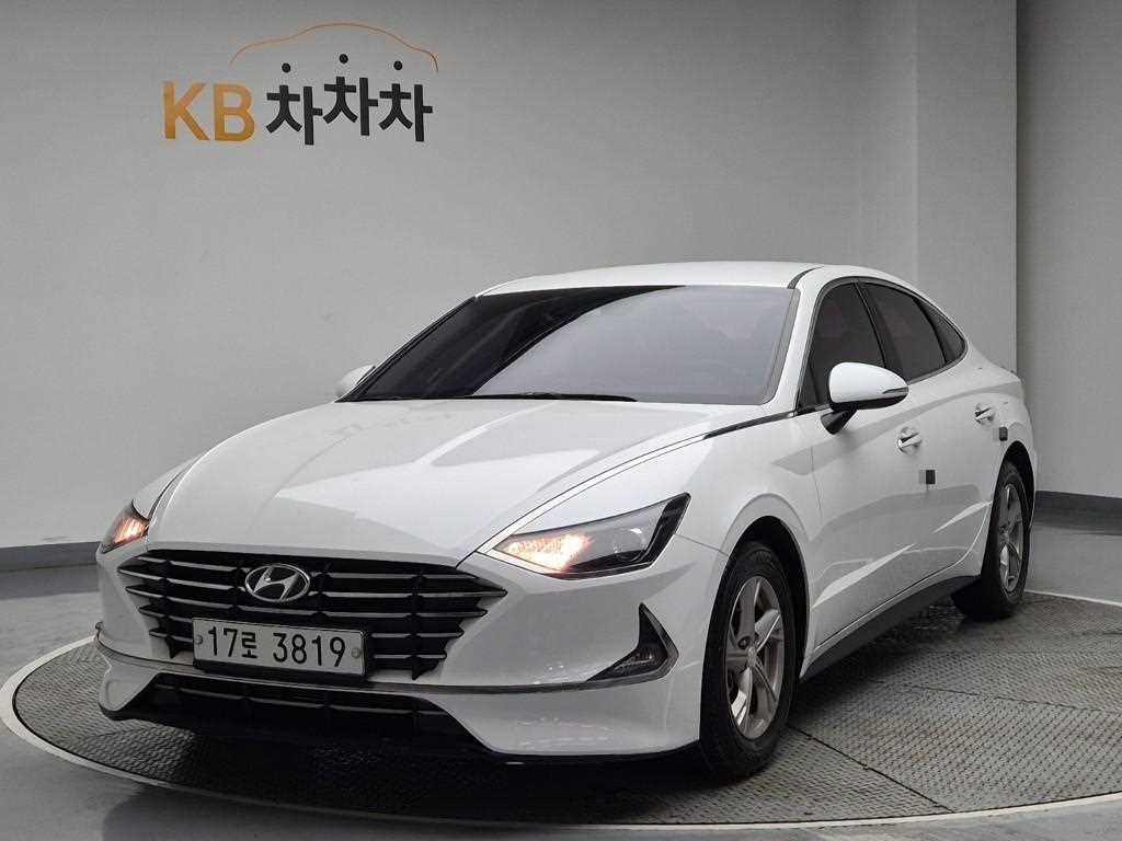 HYUNDAI Sonata 2020 Blanco - Importación desde Corea - HF Imports Iquique - Foto 1
