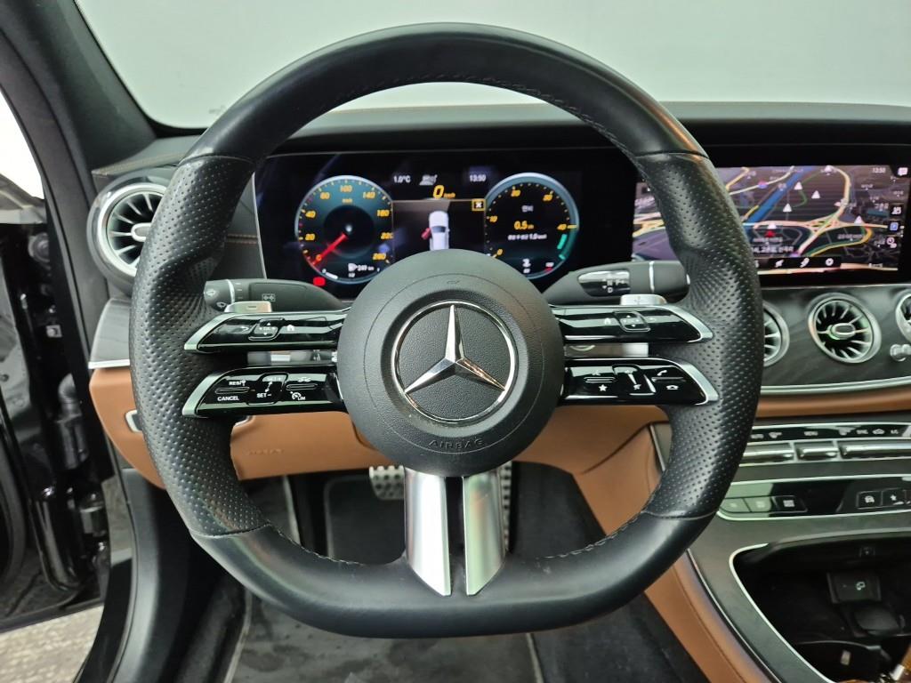 Mercedes Benz E class - Vista 9