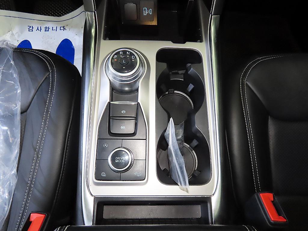 Ford Explorer - Vista 12