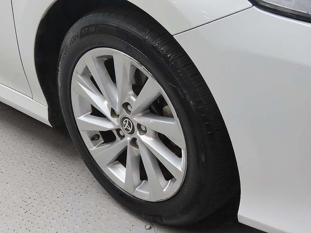 Toyota Camry - Vista 9