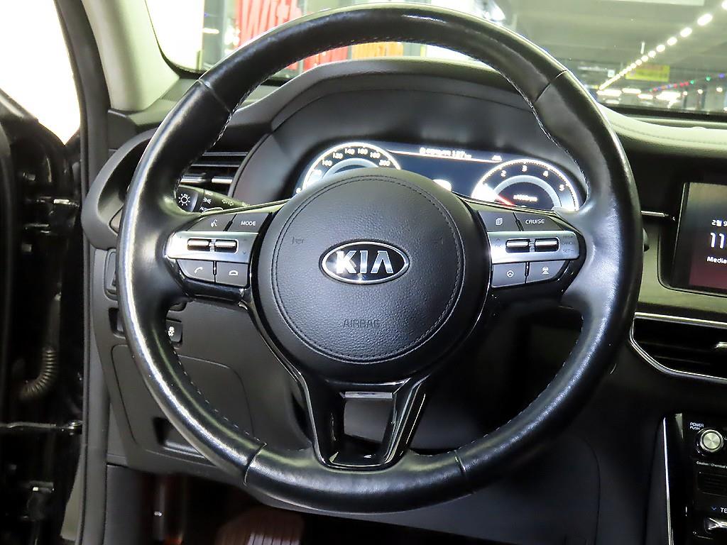 KIA K7 - Vista 8