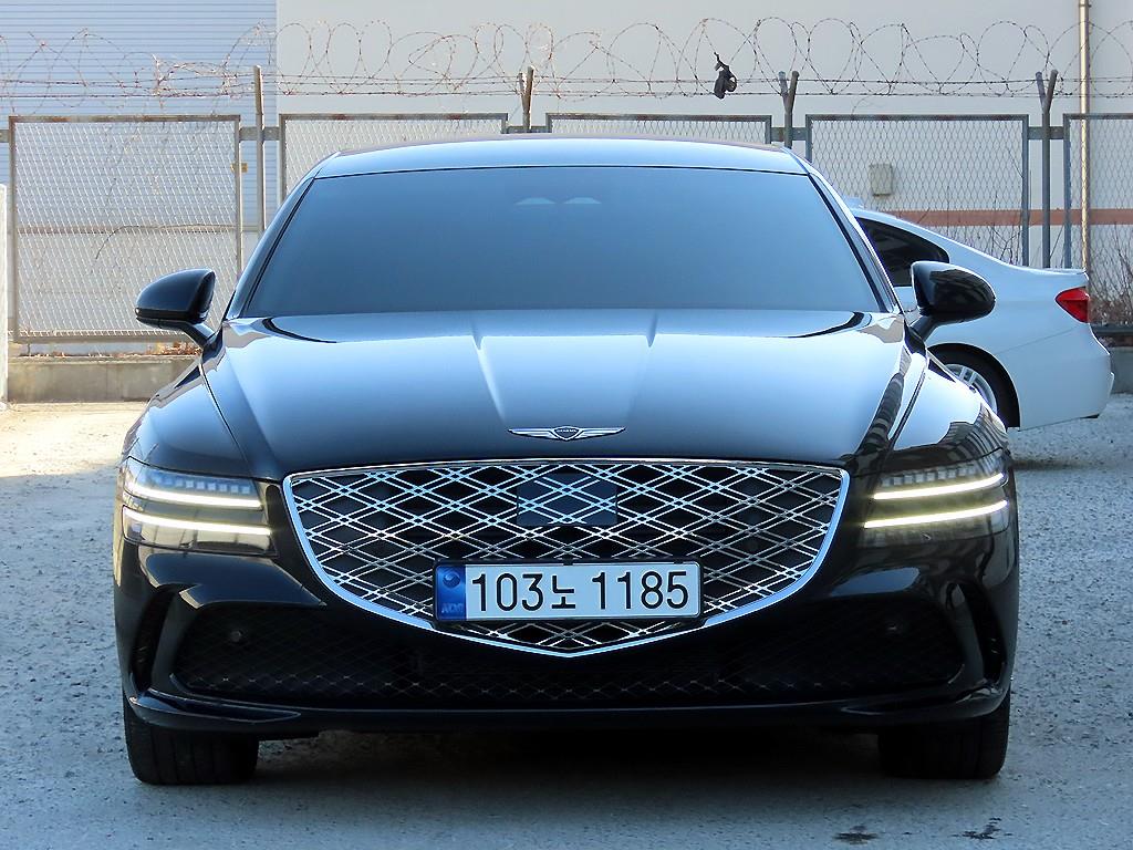 Genesis G80 2025 Negro - Importación desde Corea - HF Imports Iquique - Foto 1