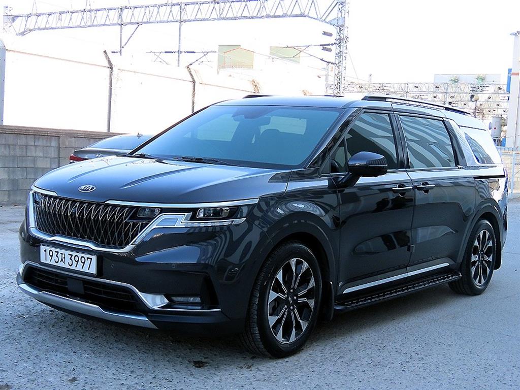 KIA Carnival - Vista 2