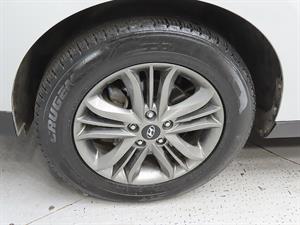 HYUNDAI Tucson - Vista 10