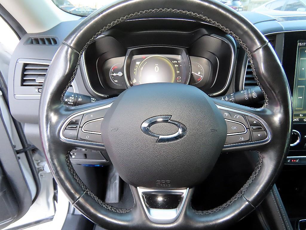 SAMSUNG QM6 - Vista 8