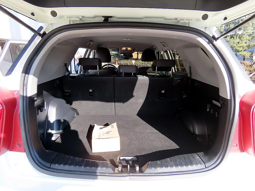 Ssangyong Tivoli 2019 Blanco - Importación desde Corea - HF Imports Iquique - Foto 18