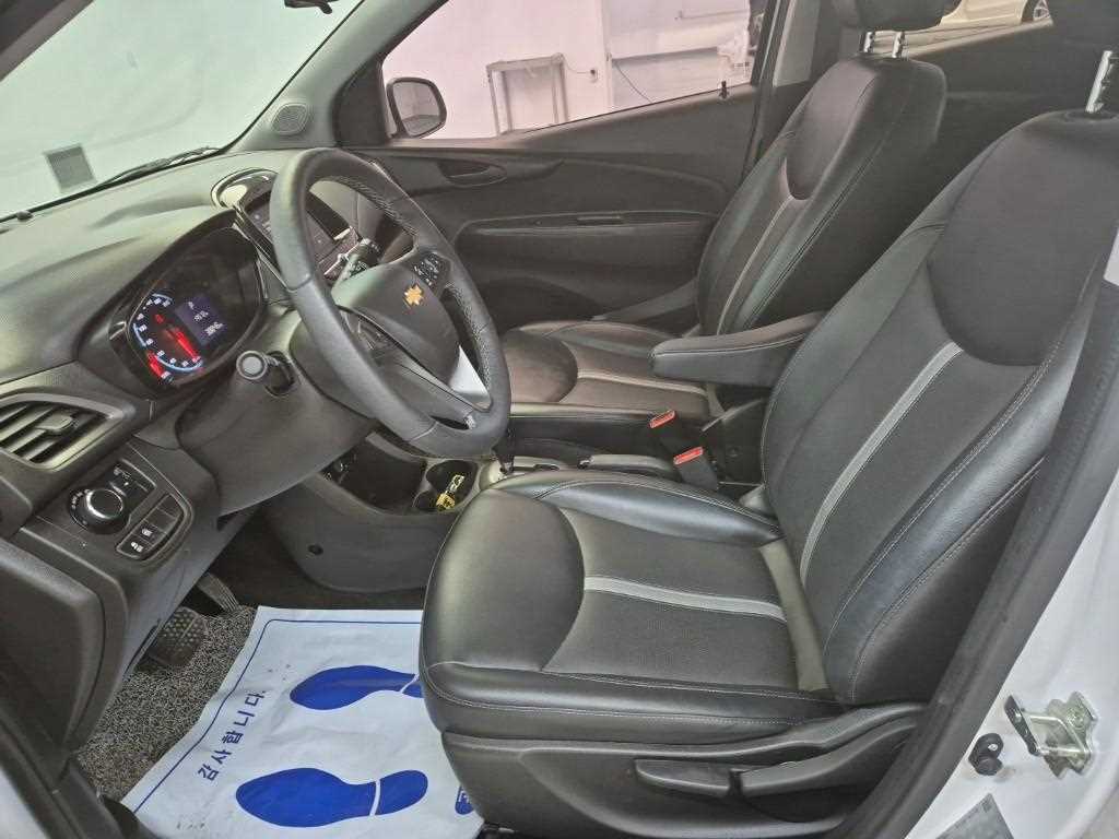 Chevrolet Spark - Vista 11