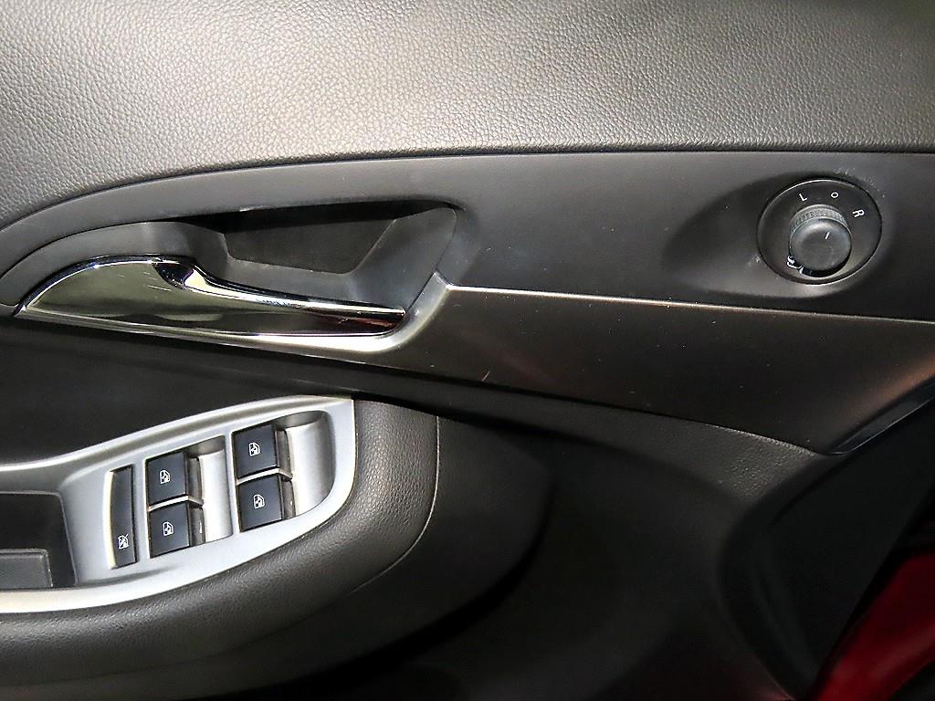 Chevrolet Orlando 2016 Rojo - Importación desde Corea - HF Imports Iquique - Foto 13