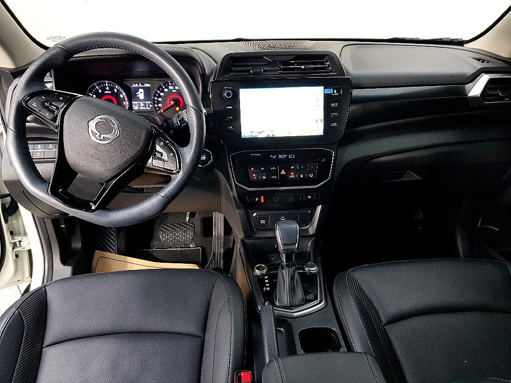 Ssangyong Tivoli - Vista 5