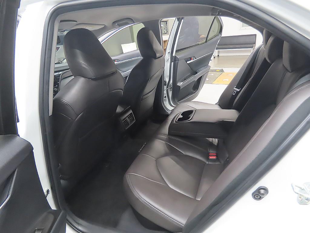 Toyota Camry 2024 Blanco - Importación desde Corea - HF Imports Iquique - Foto 8