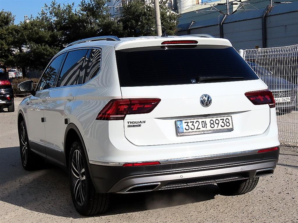 Volkswagen Tiguan - Vista 3