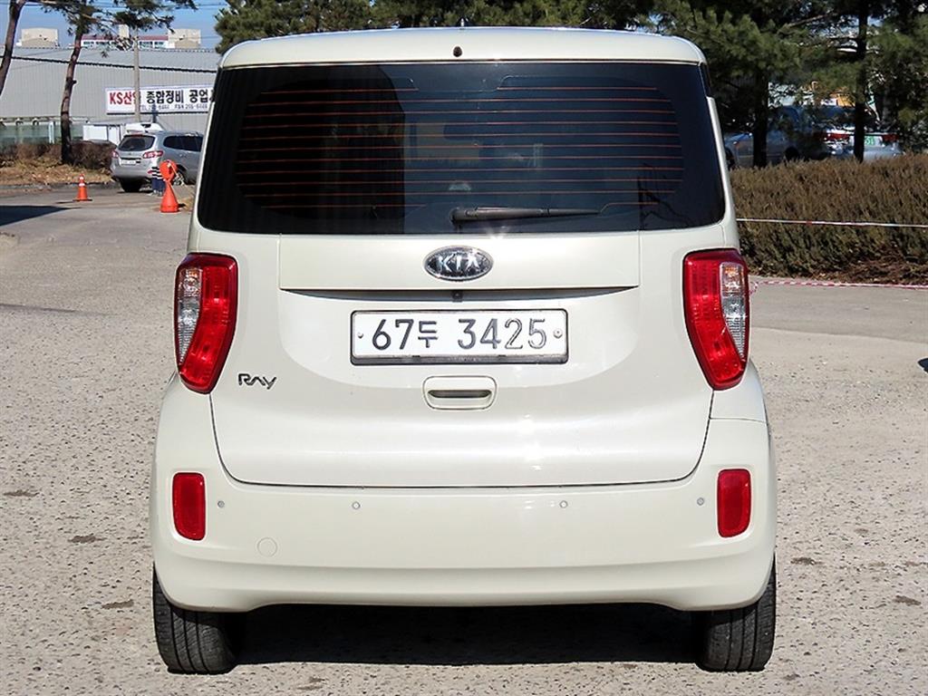 KIA Ray - Vista 4