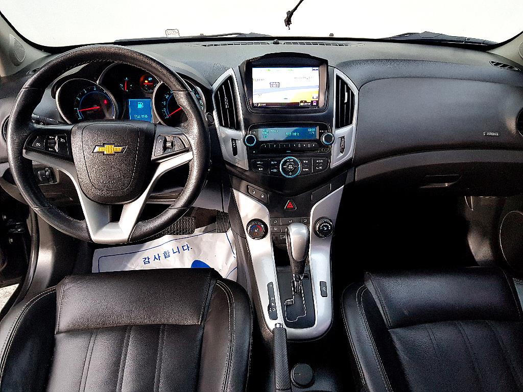 Chevrolet Cruise - Vista 5