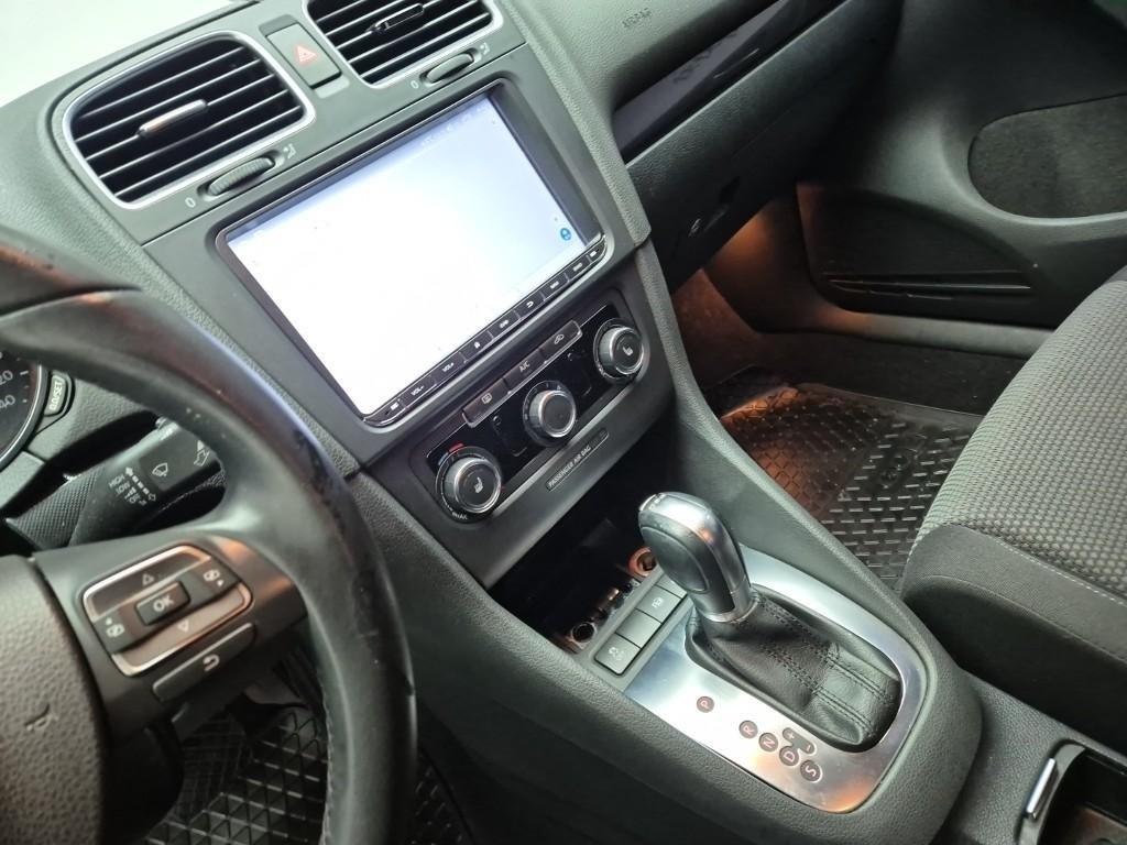 Volkswagen Golf - Vista 12