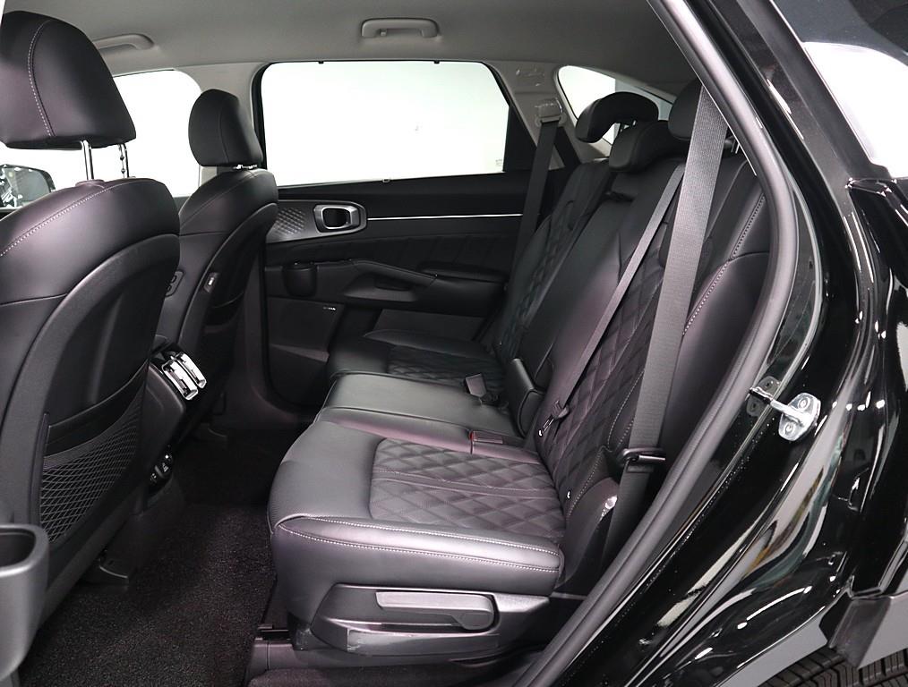 KIA Sorento - Vista 10