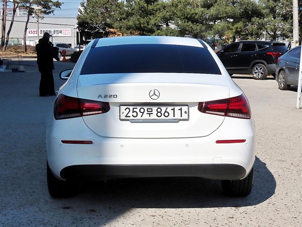 Mercedes Benz A Class - Vista 4