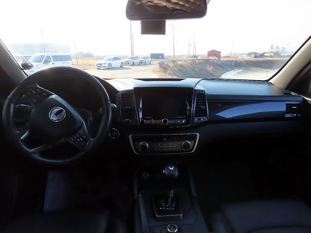 Ssangyong Rexton - Vista 10