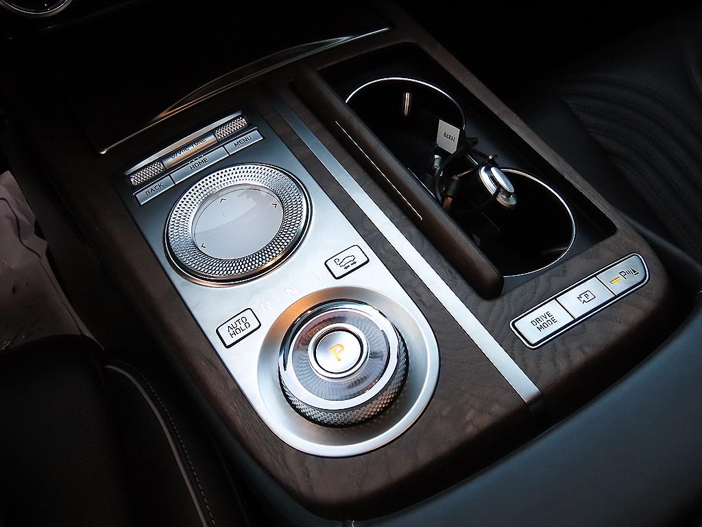 Genesis G80 - Vista 11