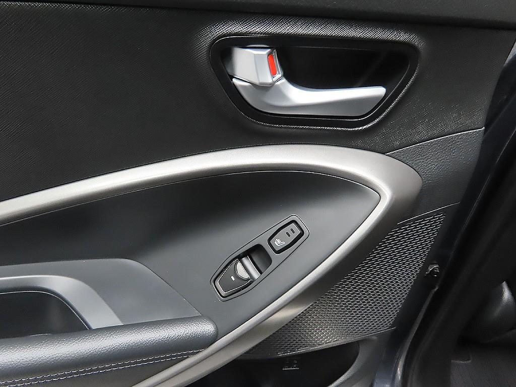 HYUNDAI Santa Fe 2015 Gris - Importación desde Corea - HF Imports Iquique - Foto 9