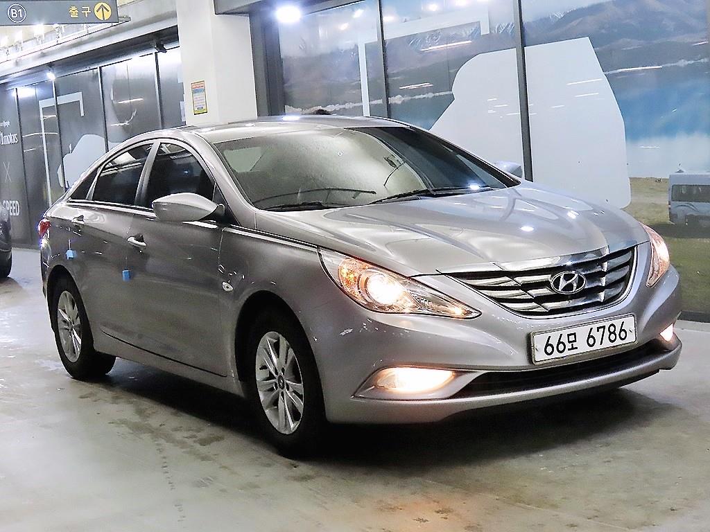 HYUNDAI Sonata 2011 Plateado - Importación desde Corea - HF Imports Iquique - Foto 1