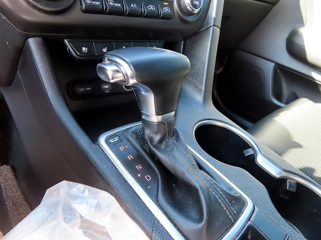 KIA Sportage - Vista 11