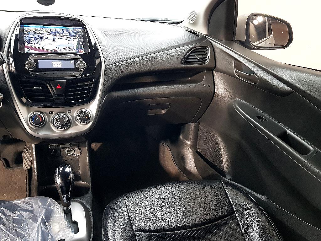 Chevrolet Spark - Vista 10