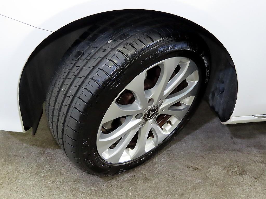 Mercedes Benz E class 2019 Blanco - Importación desde Corea - HF Imports Iquique - Foto 20