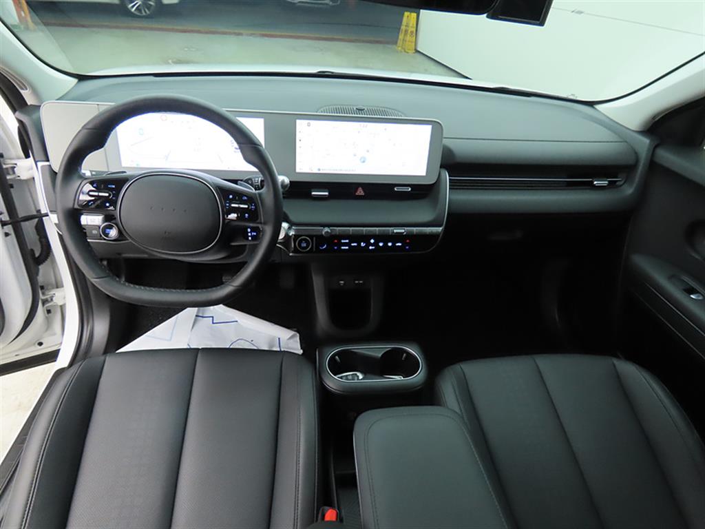 HYUNDAI Ioniq 5 - Vista 7