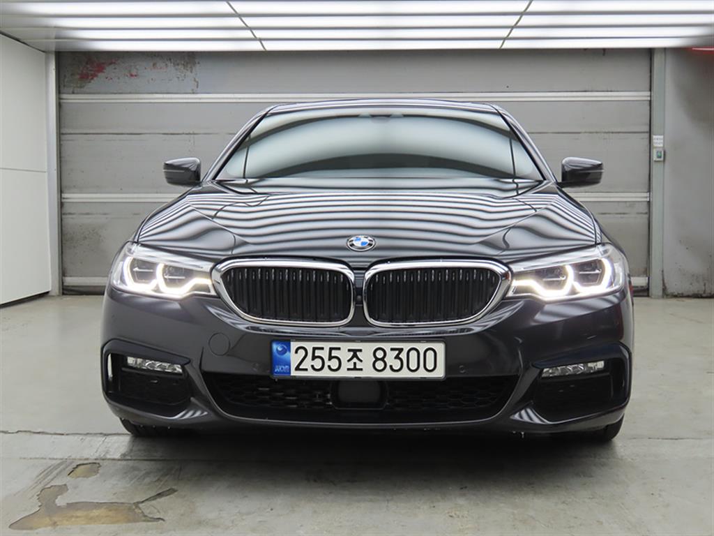 BMW 5 Series - Vista 2