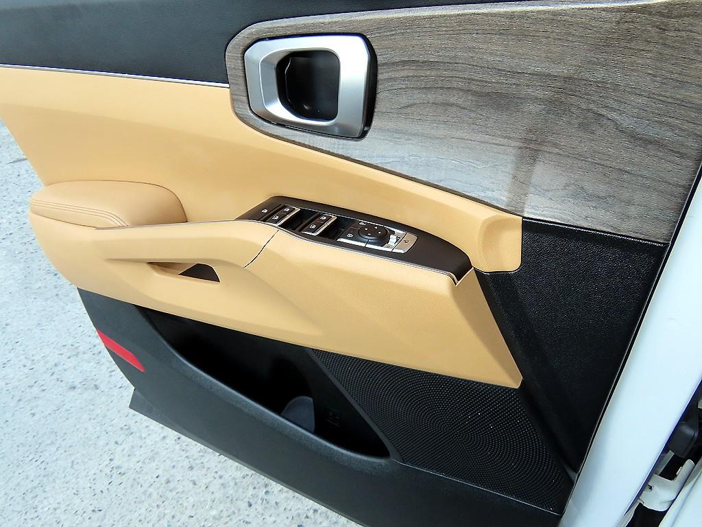 KIA Sorento - Vista 11