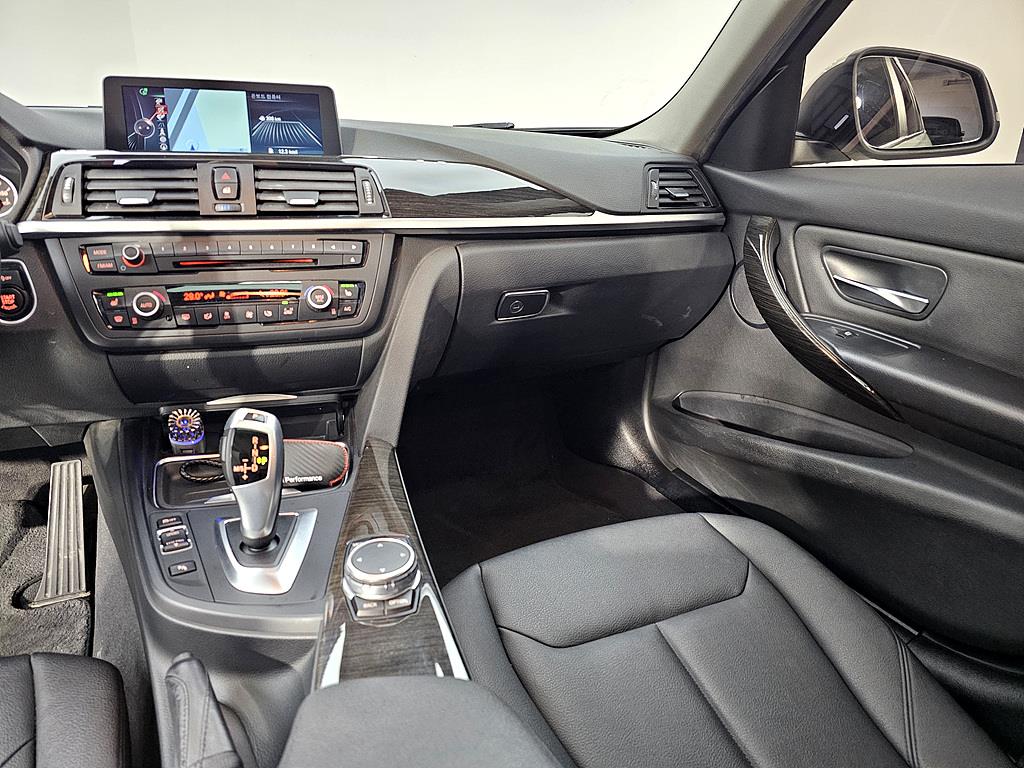 BMW 3 series - Vista 9