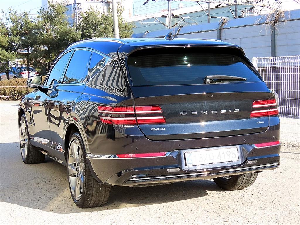 Genesis GV80 - Vista 3