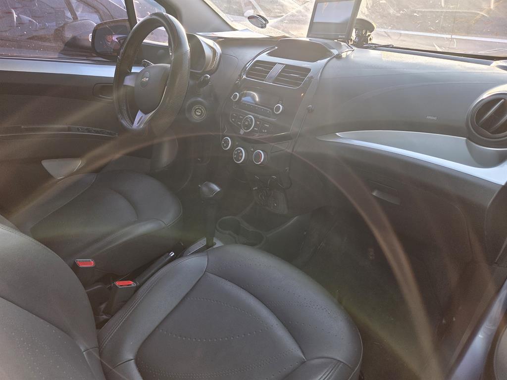 Chevrolet Spark - Vista 11