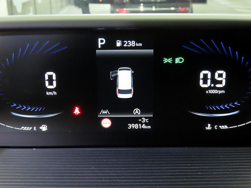 HYUNDAI Staria - Vista 9