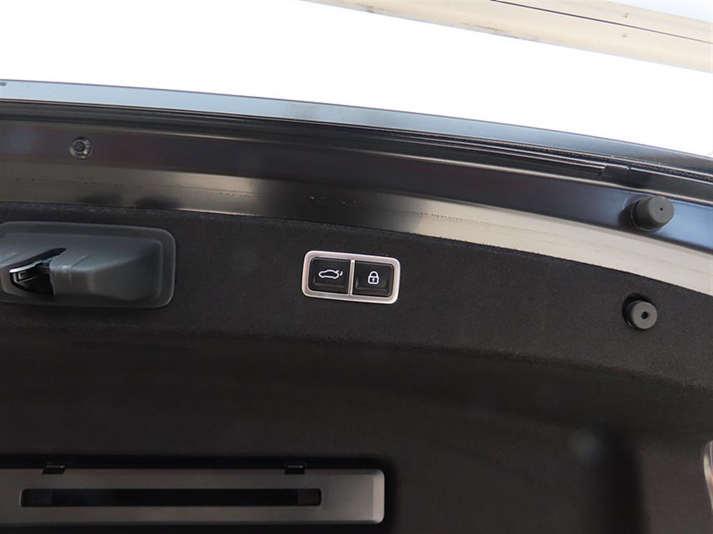 Genesis G80 2025 Negro - Importación desde Corea - HF Imports Iquique - Foto 17