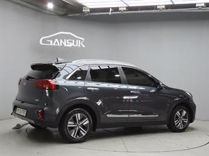 KIA Niro - Vista 8