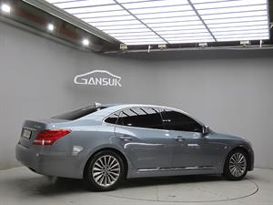 HYUNDAI Equus - Vista 8