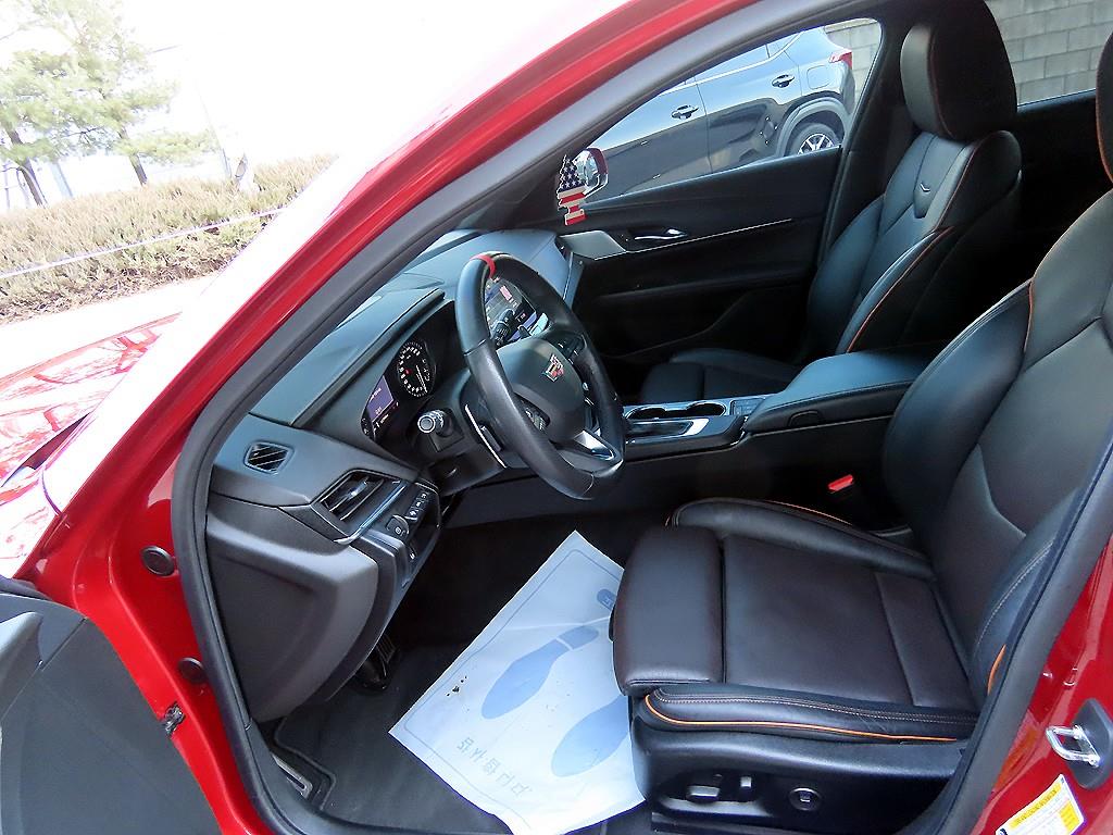 Cadillac CT4 - Vista 5