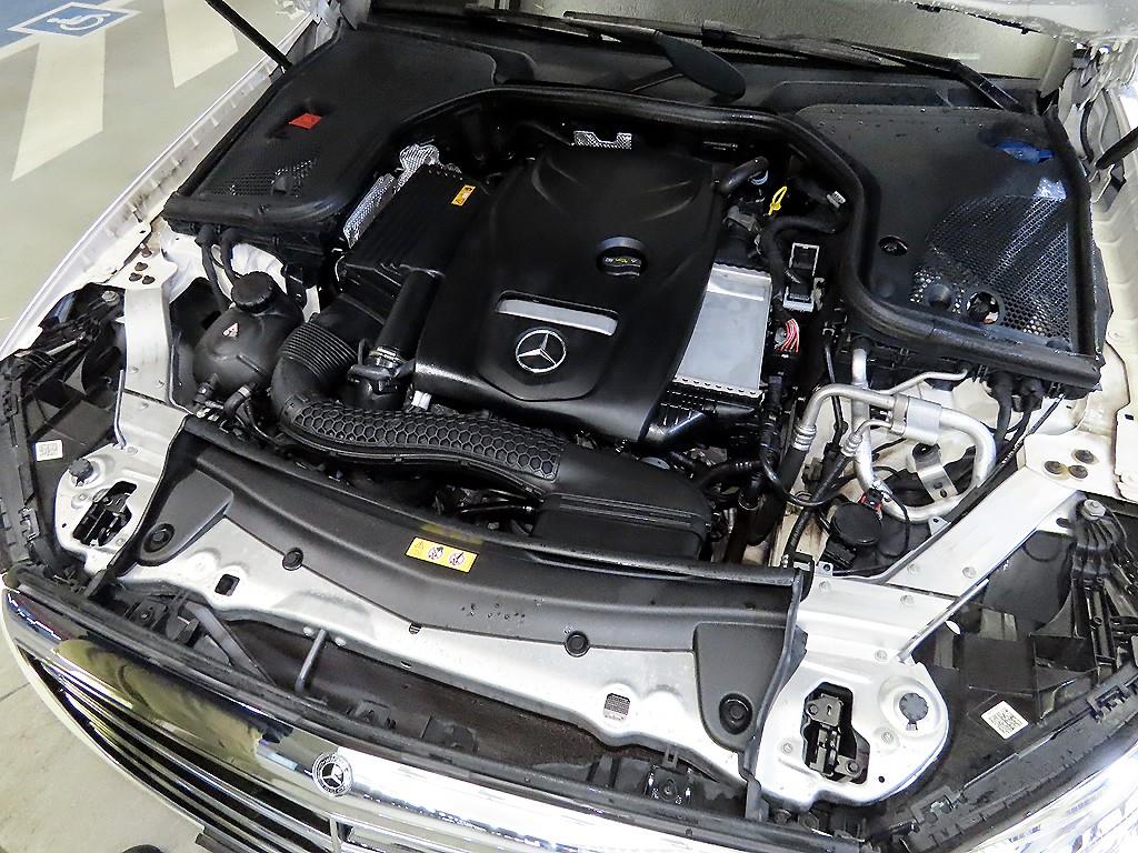 Mercedes Benz E class 2019 Blanco - Importación desde Corea - HF Imports Iquique - Foto 19