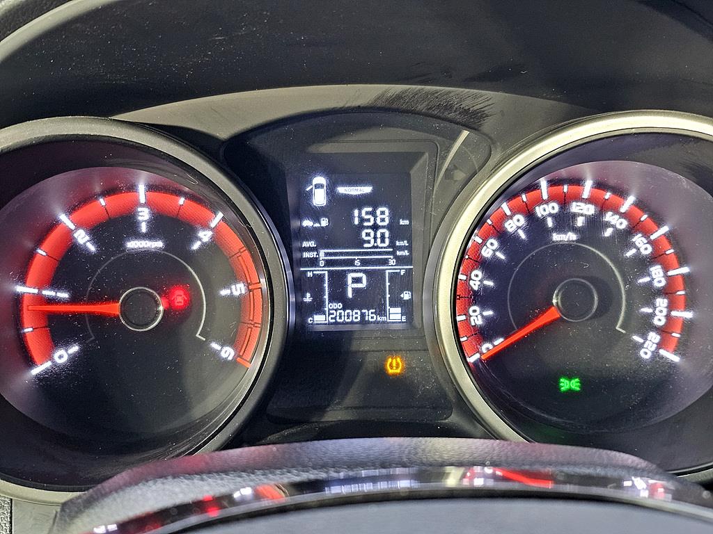 Ssangyong Tivoli - Vista 7