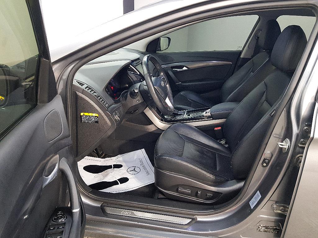 HYUNDAI i40 - Vista 8