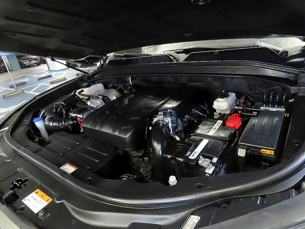 Ssangyong Rexton 2023 Verde - Importación desde Corea - HF Imports Iquique - Foto 18