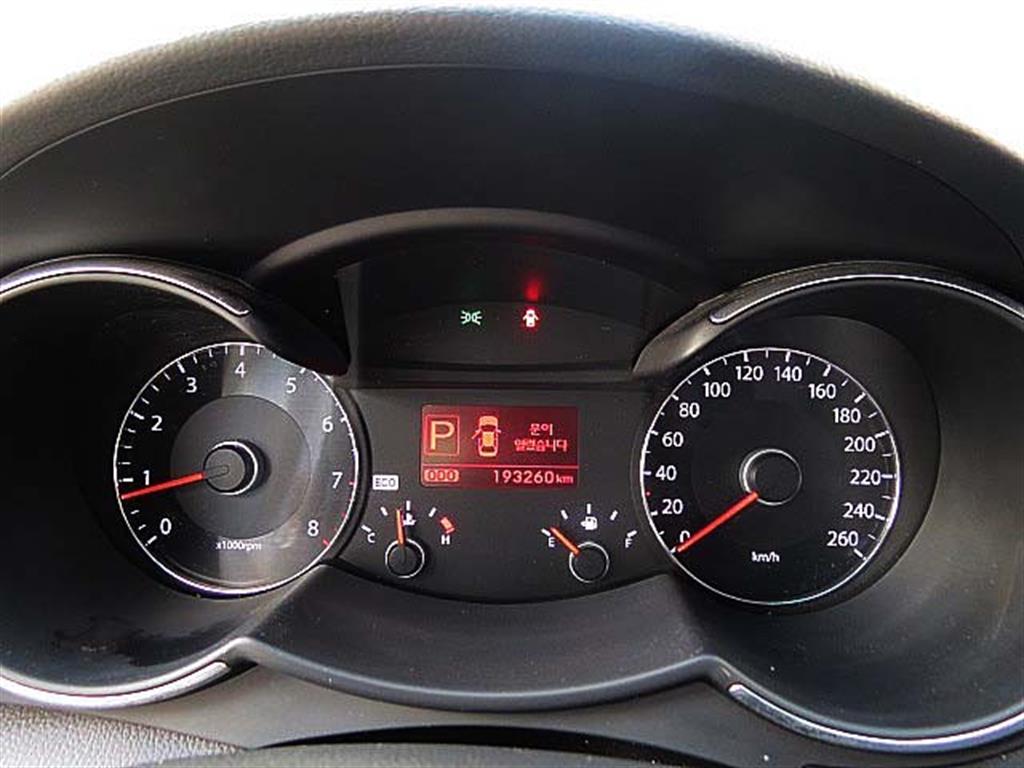 KIA K7 2010 Negro - Importación desde Corea - HF Imports Iquique - Foto 9