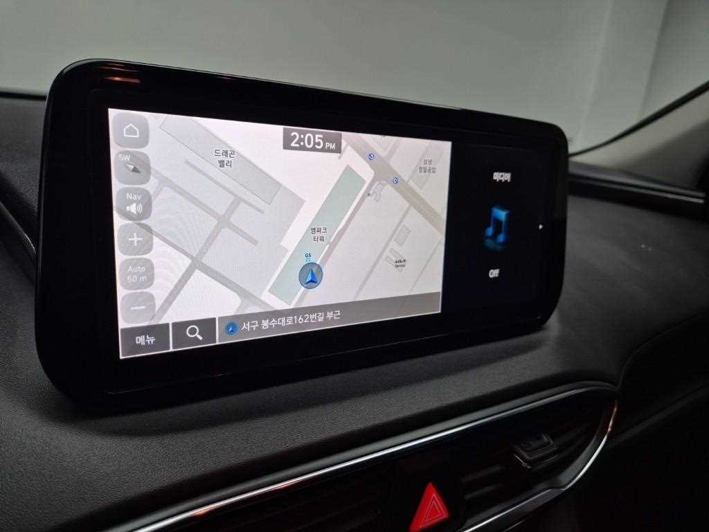 HYUNDAI Santa Fe 2022 Gris - Importación desde Corea - HF Imports Iquique - Foto 13