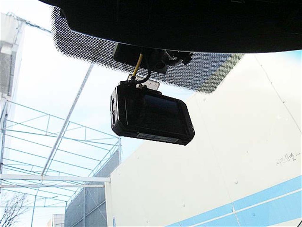 KIA K7 2010 Negro - Importación desde Corea - HF Imports Iquique - Foto 13