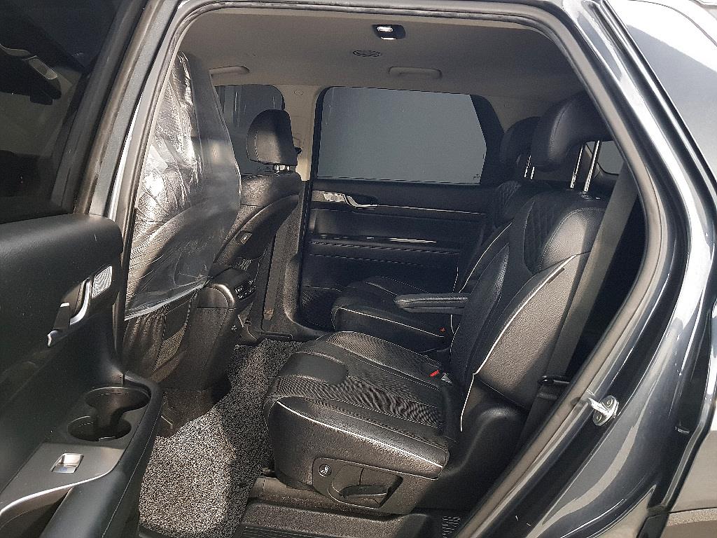 HYUNDAI Palisade - Vista 9